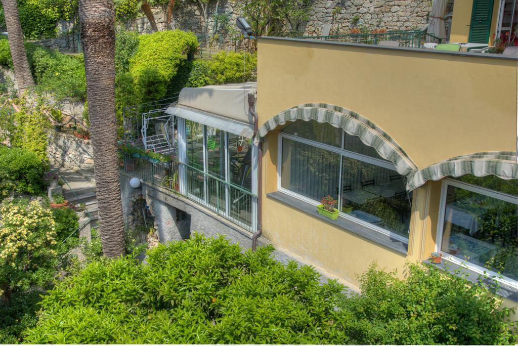 Hotel Deutsche Familien Finale Ligure Buitenkant foto