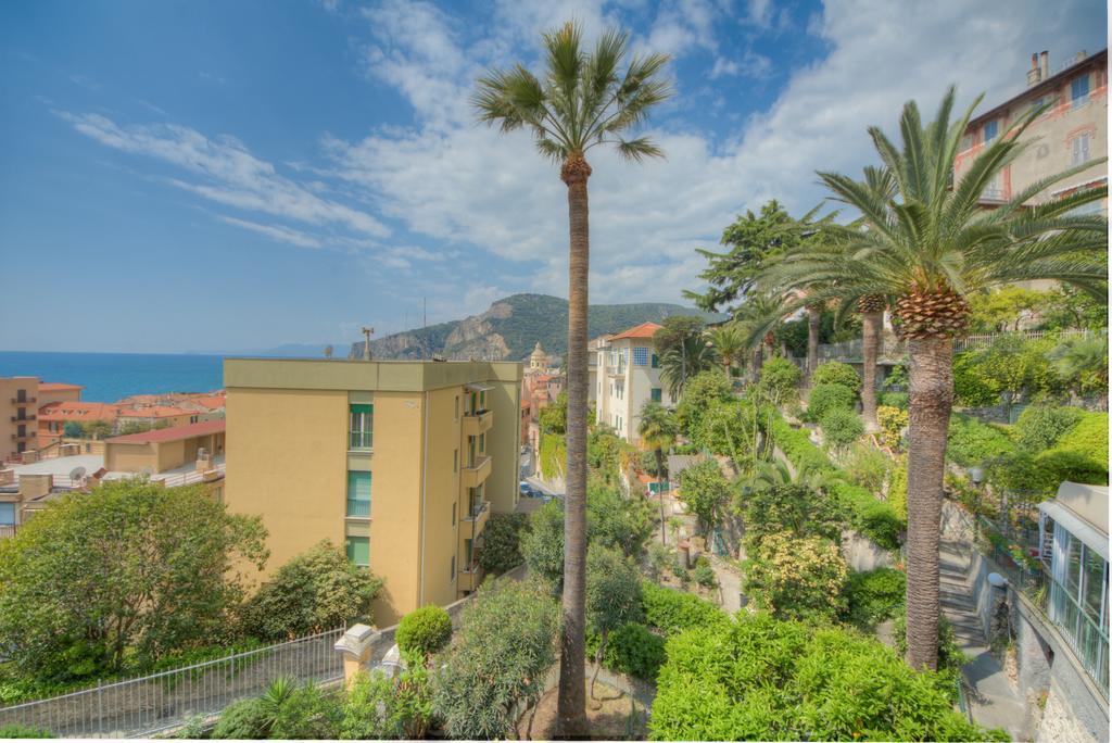Hotel Deutsche Familien Finale Ligure Buitenkant foto